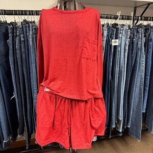 3/$20 Colsie | 2 pc pajama set | medium